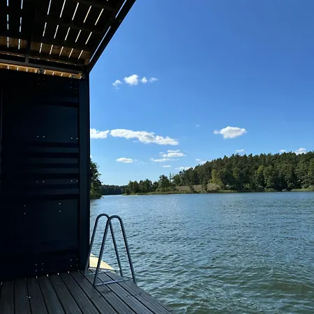 Botel Dom Na Wodzie *
