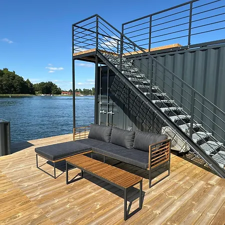 Botel Dom Na Wodzie Wilkasy (Gizycko)